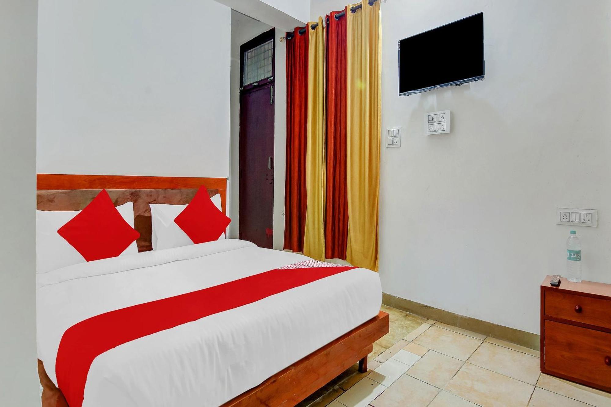 Hotel O Yash Hotel กาเซียบัด ภายนอก รูปภาพ